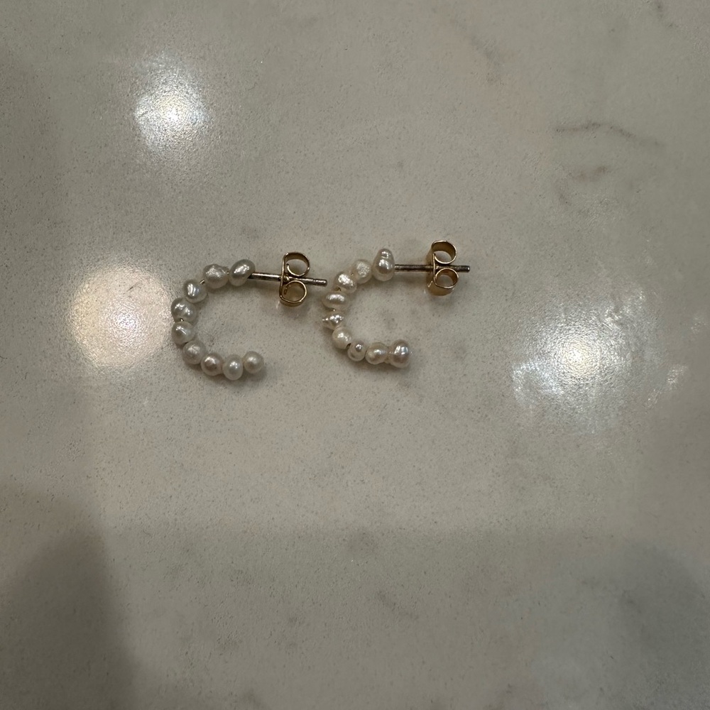 Madewell Pearl Hoop Earrings